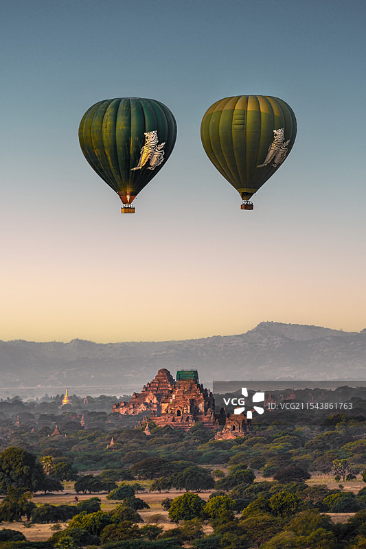 缅甸蒲甘之热气球图片素材