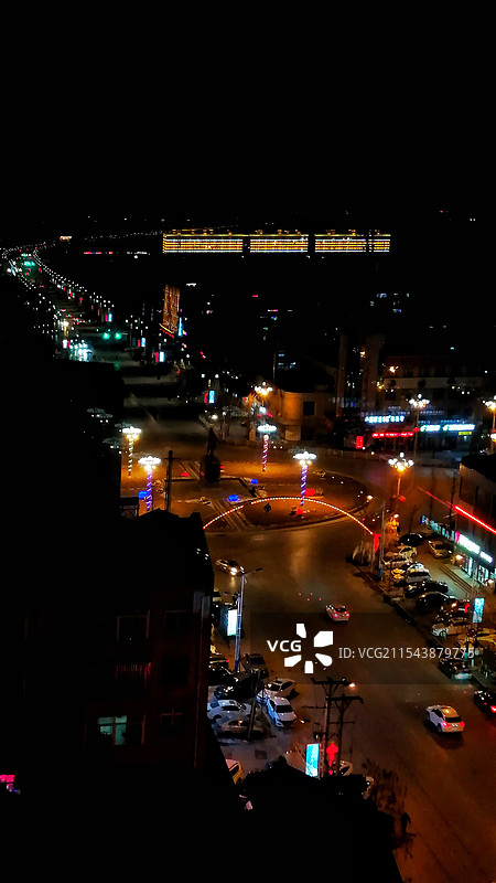 小镇夜景图片素材