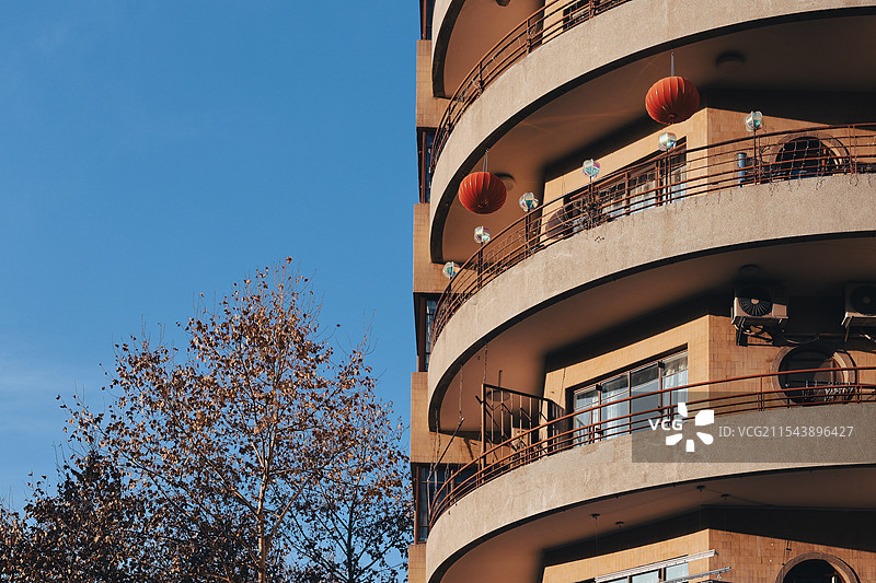 武康路的建筑与天空图片素材