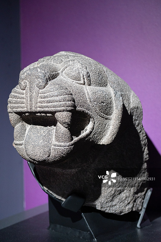 叙利亚卡尔凯美什古城，新赫梯时期狮头雕像图片素材