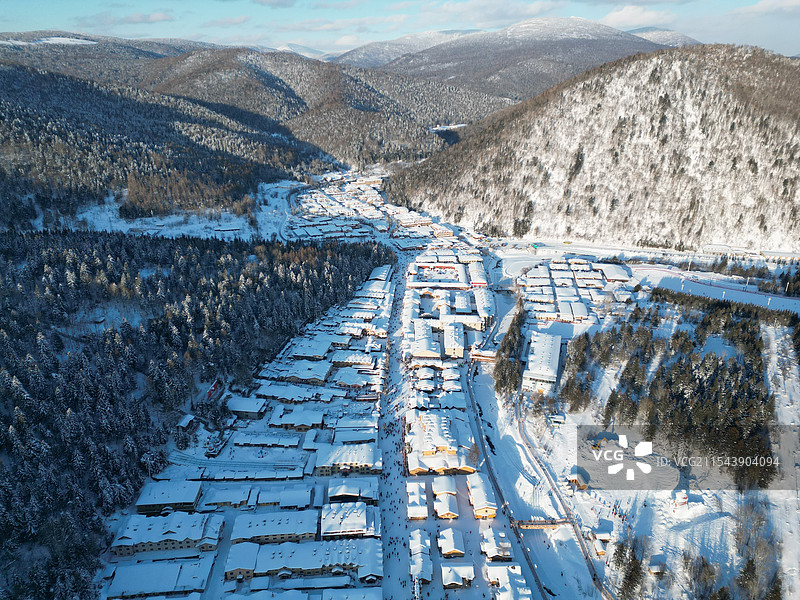 冬天中国黑龙江雪乡雪景航拍图片素材