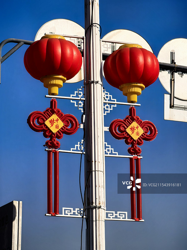 春节灯笼路灯装饰—中国梦图片素材