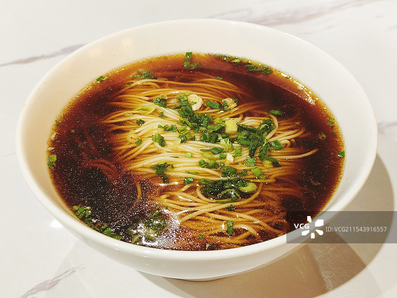 暖心红汤面图片素材