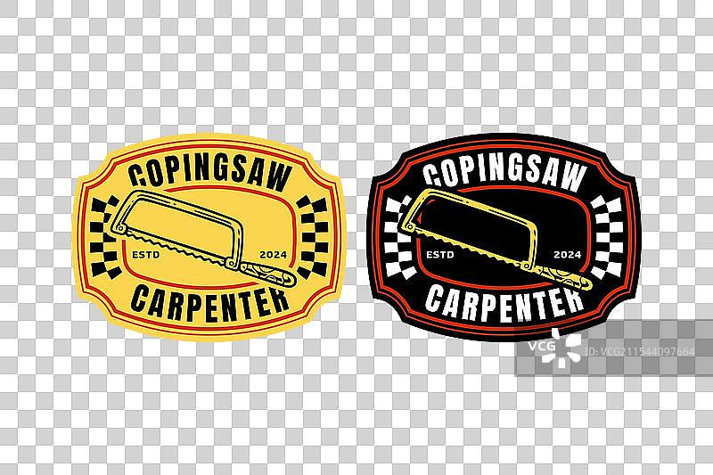 复古徽章logo上的木柄锯子图片素材