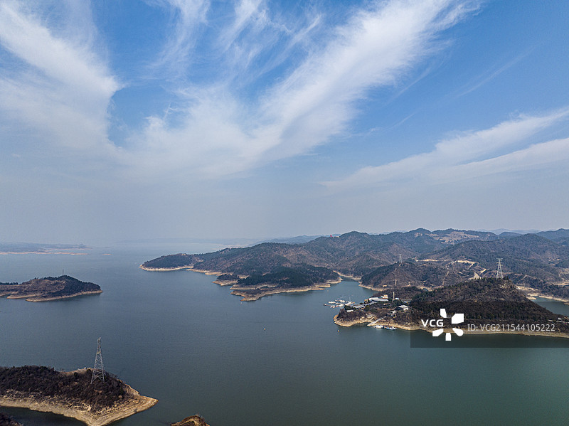 航拍湖北省十堰市丹江口市武当山太极湖风光图片素材