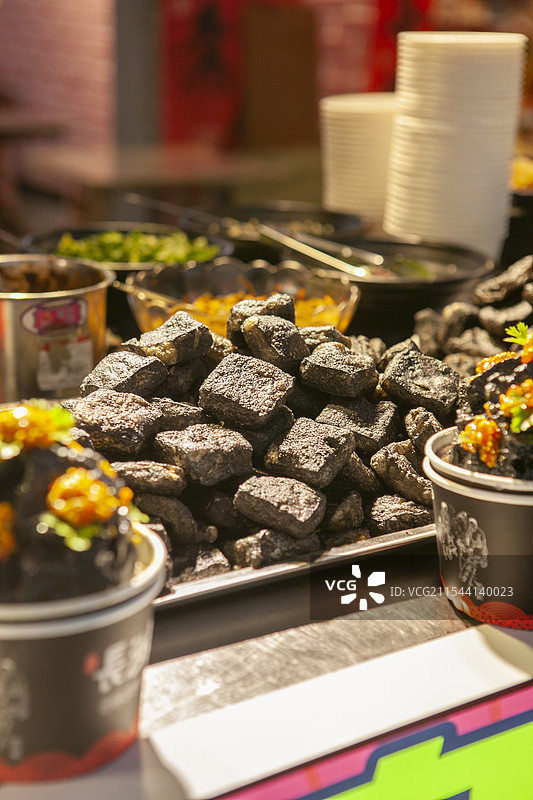 臭豆腐、长沙臭豆腐、黑豆腐、油炸豆腐、长沙小吃、小吃，成都建设路，建设路小吃，美食、美味、小吃街图片素材