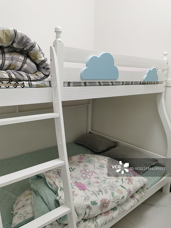 双层床图片素材