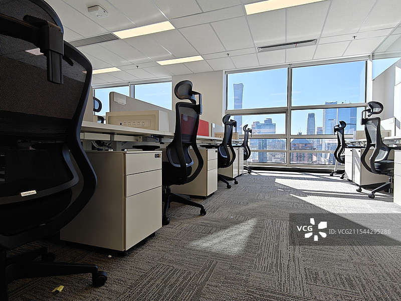 北京把办公楼办公室会议室桌椅图片素材