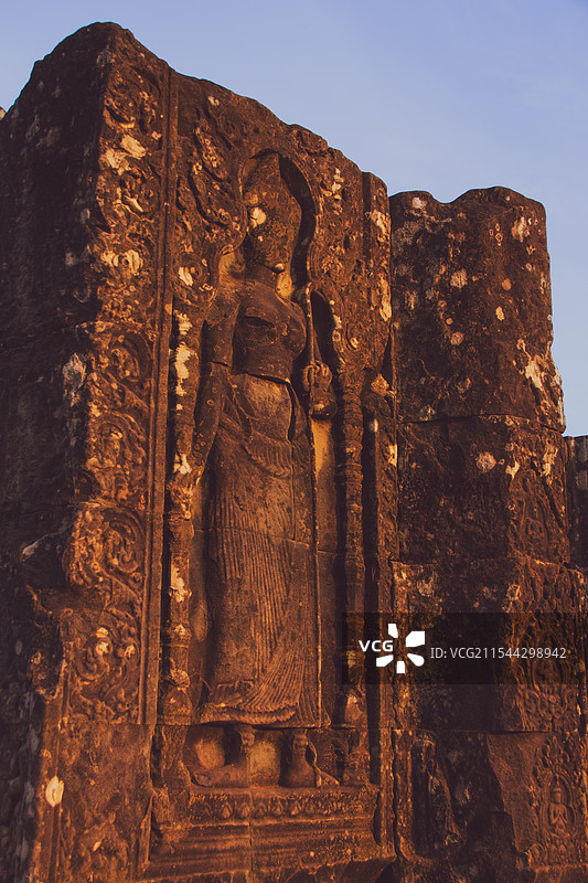 柬埔寨暹粒吴哥窟巴肯山落日图片素材