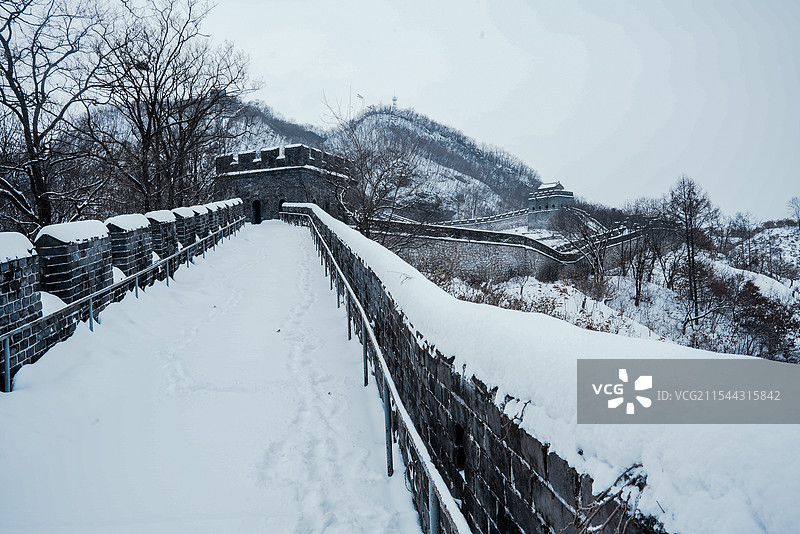 丹东虎山长城冬季雪景航拍图虎山长城雪景图图片素材