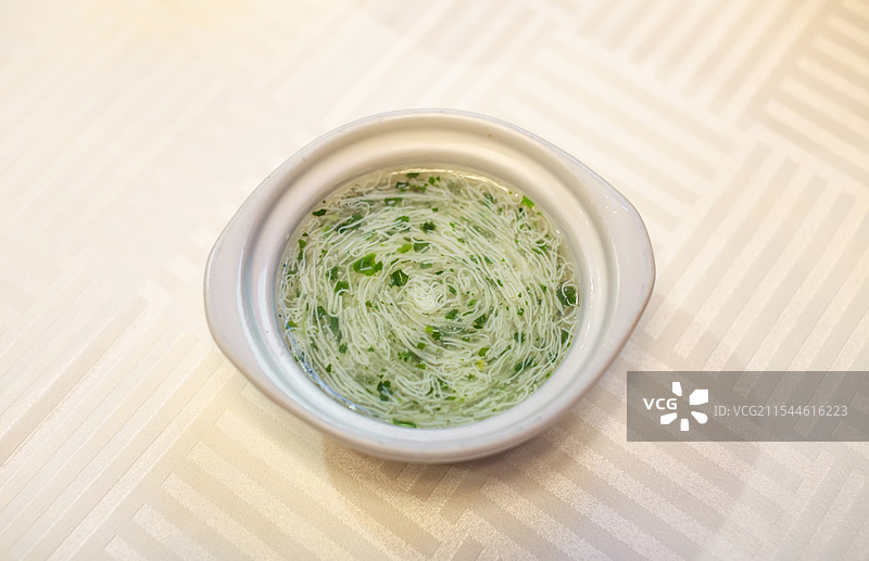 扬州知名美食，淮扬菜文思豆腐羹图片素材