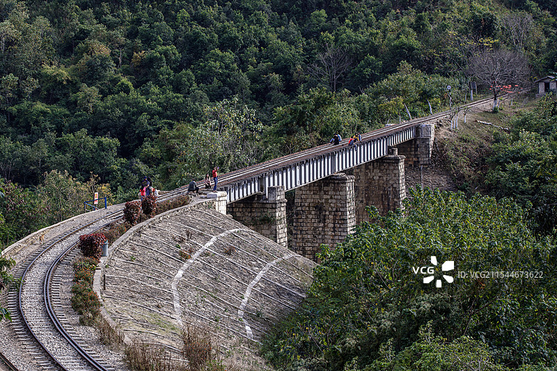 缅甸仰光之小铁路图片素材