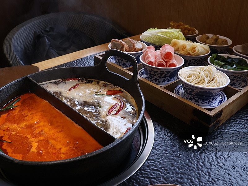 鸳鸯双拼火锅图片素材