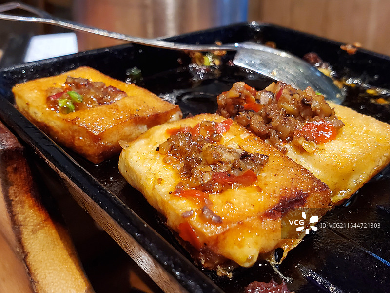 客家传统美食煎豆腐图片素材