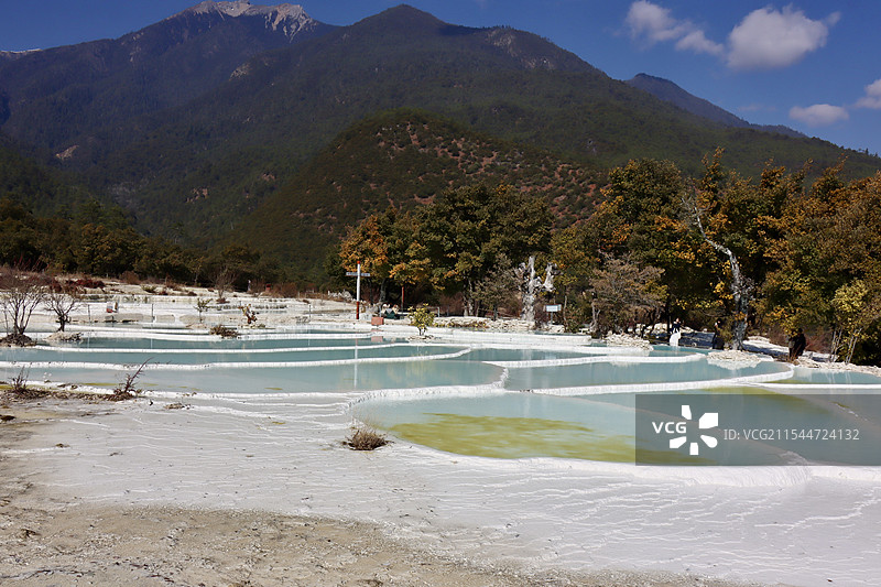 香格里拉·白水台图片素材