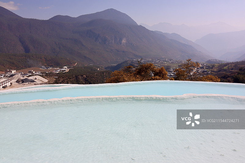 香格里拉·白水台图片素材