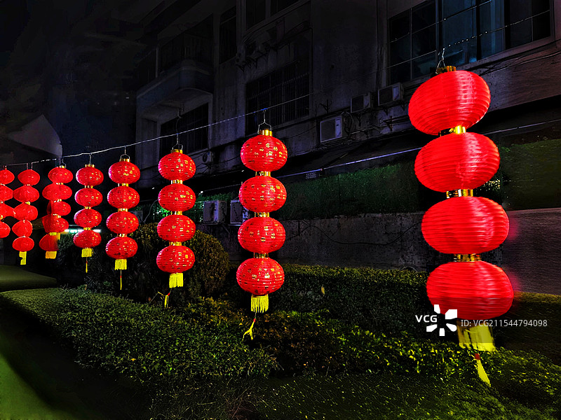 年味•灯笼高高挂图片素材