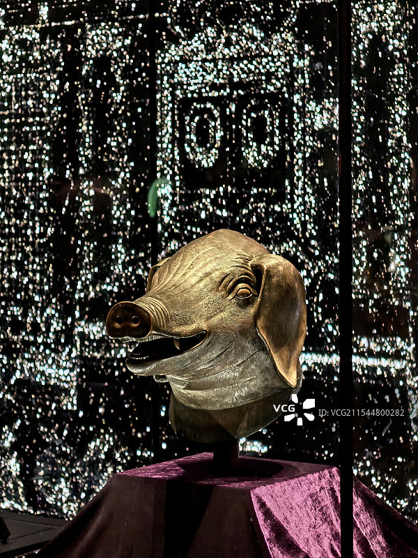 圆明园兽首之猪首-澳门美高美博物馆图片素材