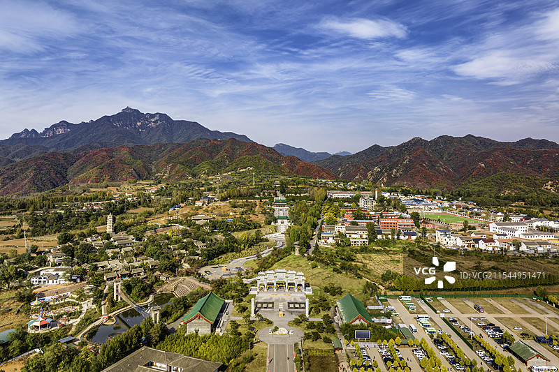 航拍济源王屋山秋天红叶图片素材