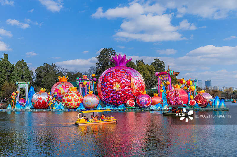 2025 新春灯会 节日喜庆氛围图片素材