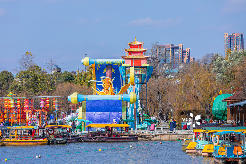 2025 新春灯会 节日喜庆氛围图片素材