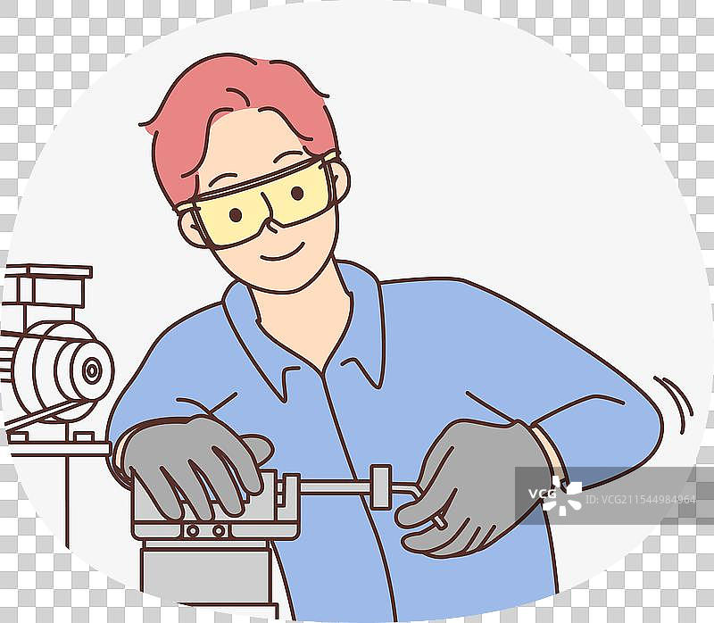 男性员工在车间操作机器图片素材
