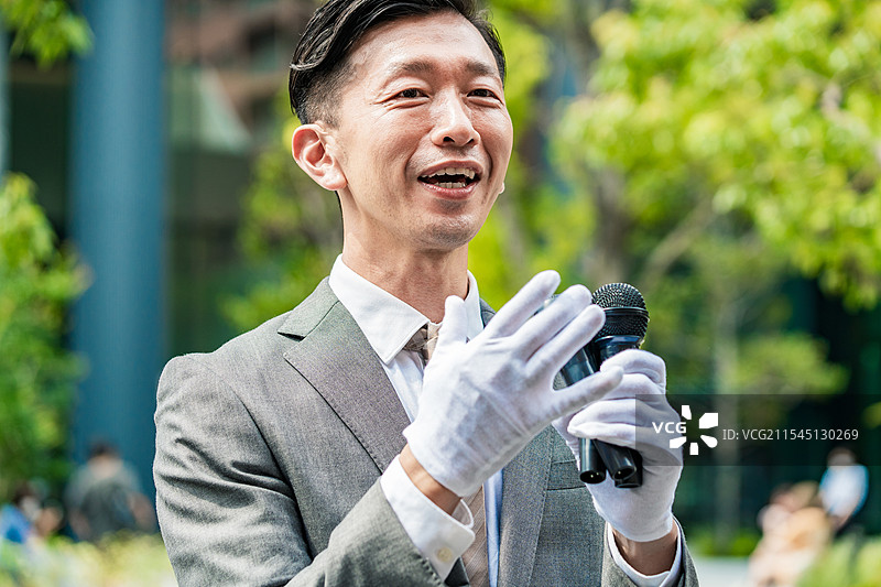 街头演讲的选举候选人图像图片素材
