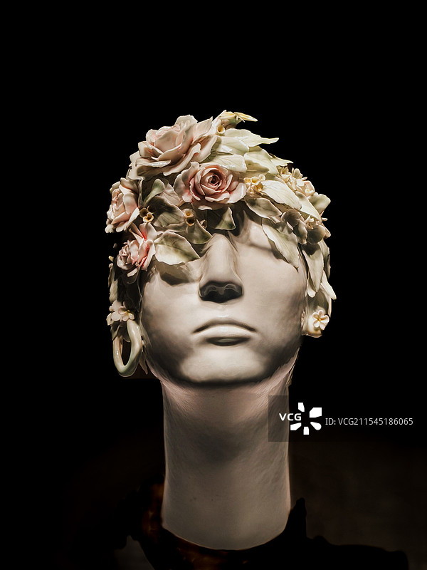 雕像·沉思冥想图片素材