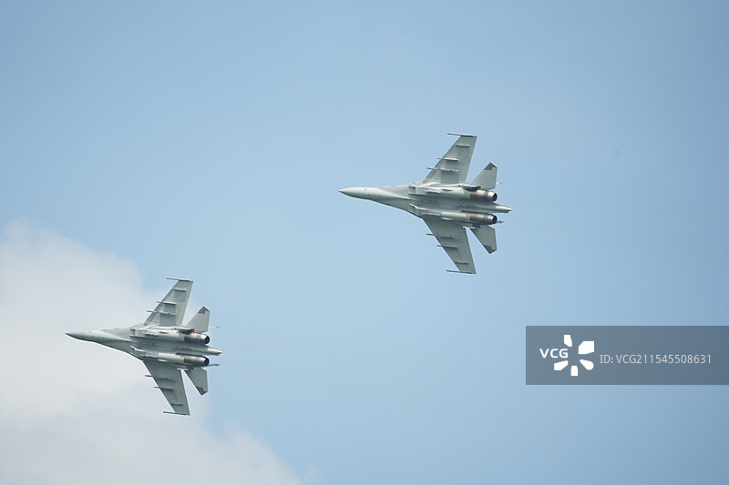 2023长春航展飞行表演图片素材