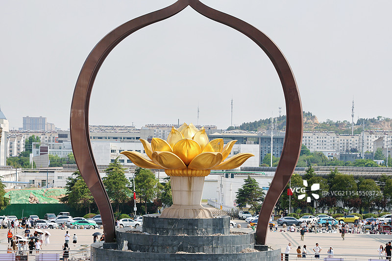 徐州宝莲寺莲花雕像图片素材