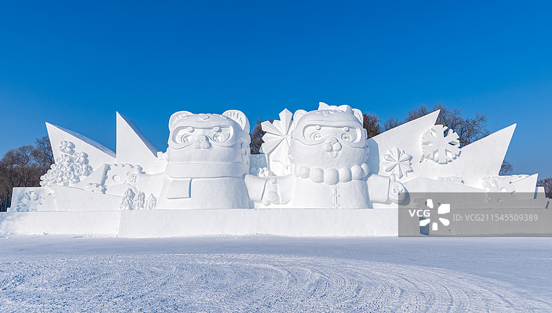 雪博会~亚东吉祥物滨滨、妮妮欢迎你！图片素材