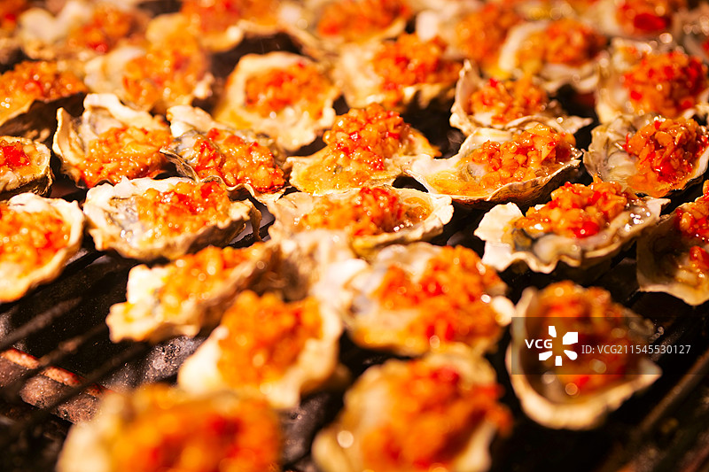 烧烤蒜蓉生蚝图片素材
