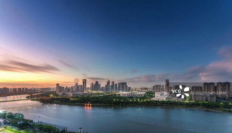 粤港澳大湾区 滨水天际线 夜景 日出 著名景点 金融图片素材