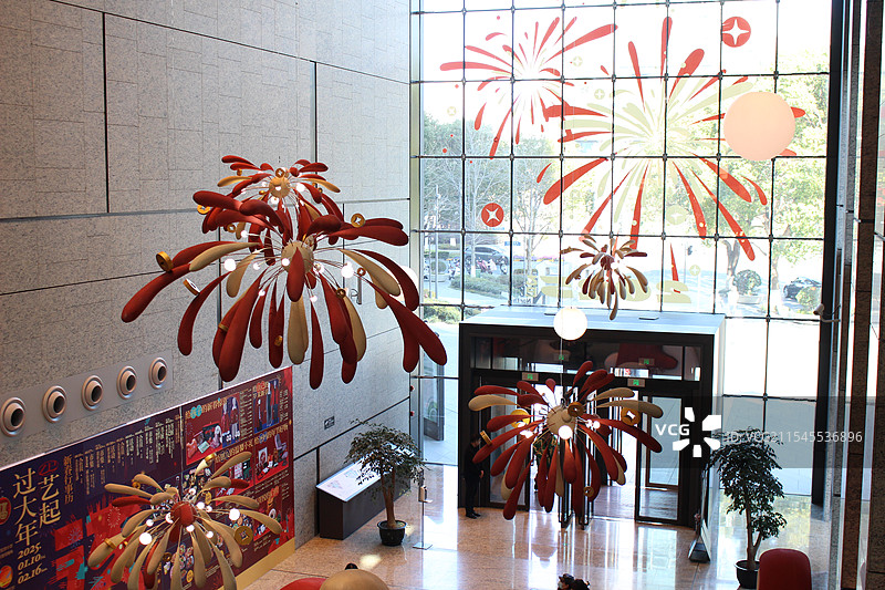 2025春节期间的诚品书店图片素材