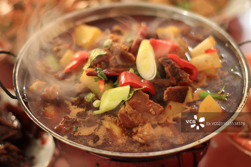年夜饭牛肉火锅图片素材
