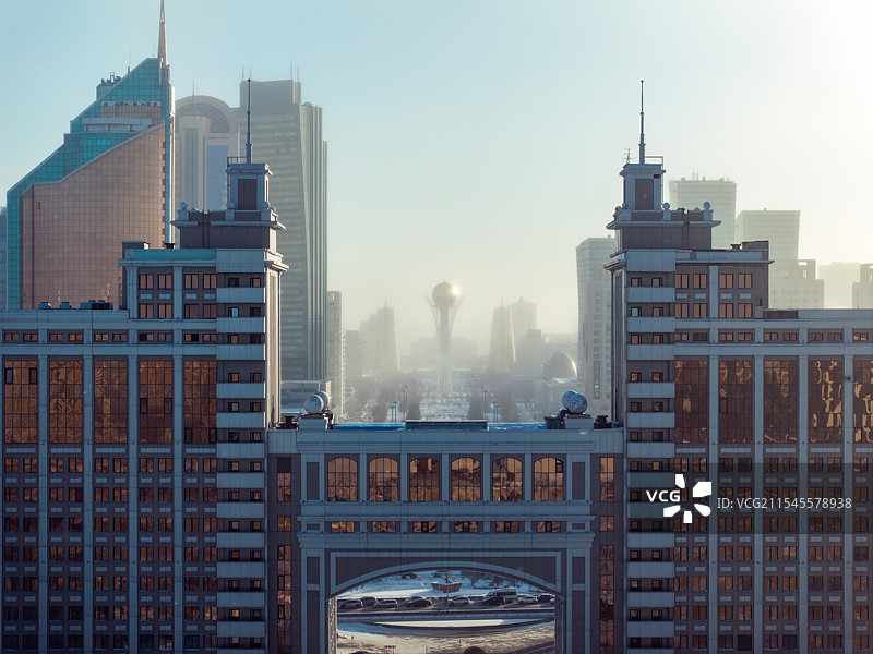 阿斯塔纳城市现代摩天大楼天际线图片素材
