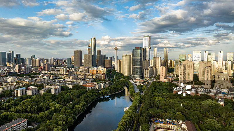 沈阳城市天际线沈阳地标建筑航拍图高通透城市航拍图图片素材