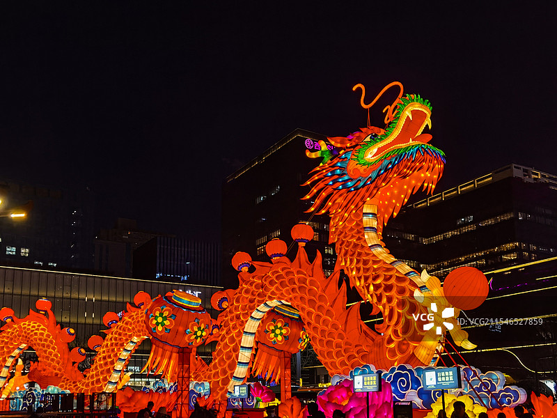 彩灯~"龙腾越"图片素材