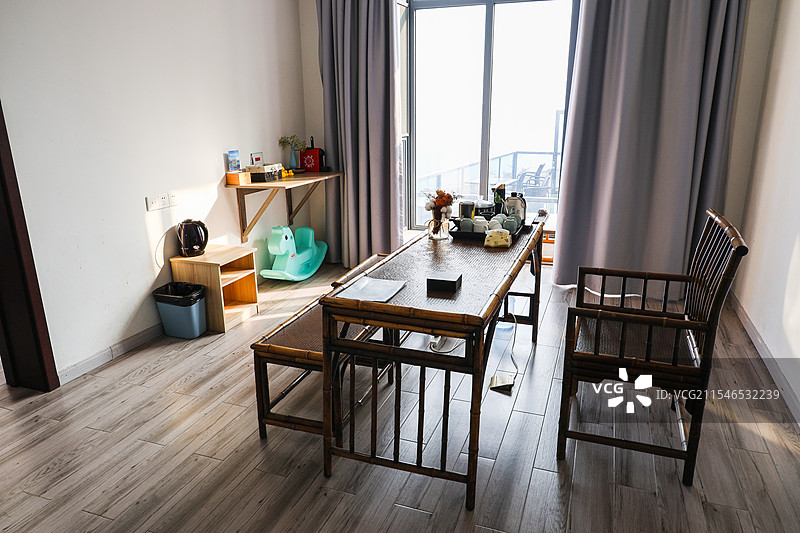 句容茅山顶宫观日悬崖民宿图片素材