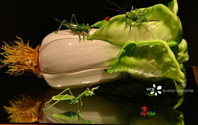 淄博琉璃白菜图片素材