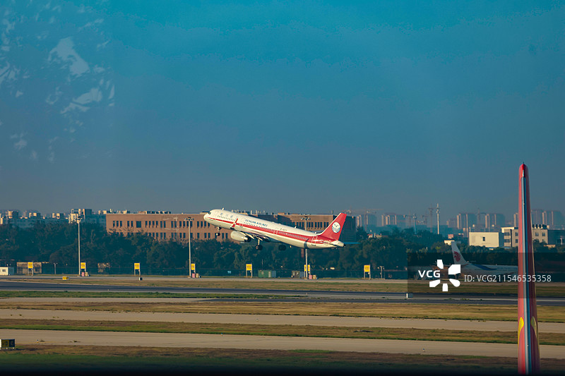 天津滨海国际机场-首尔仁川机场图片素材