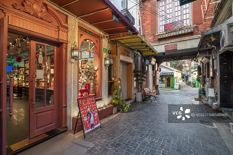 上海田子坊的传统建筑与巷道图片素材