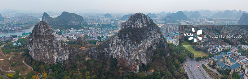 广西桂林风光：南溪山公园图片素材