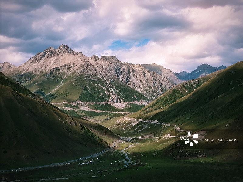 新疆独库公路图片素材