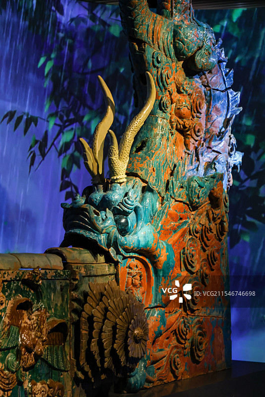 三清殿琉璃正脊堆花脊身及东西鸱吻观妙入真永乐宫艺术展图片素材