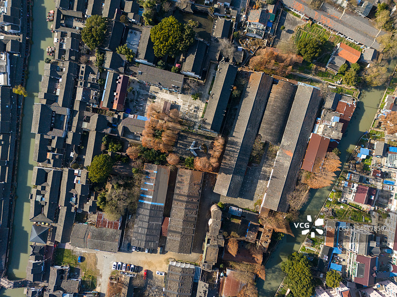 上海枫泾古镇 米格-15飞机航拍图片素材