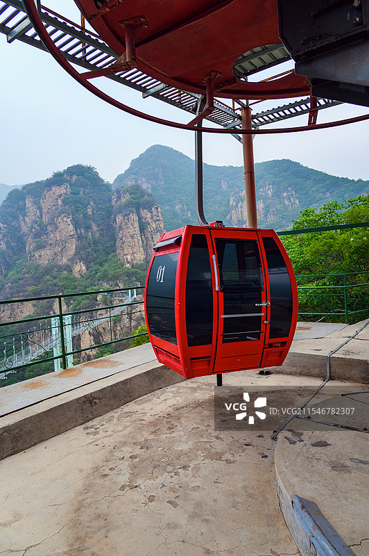 北京春天平谷天云山旅游风景区缆车图片素材