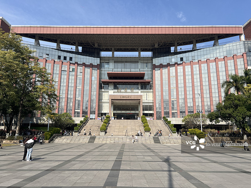 广州暨南大学图书馆正门图片素材