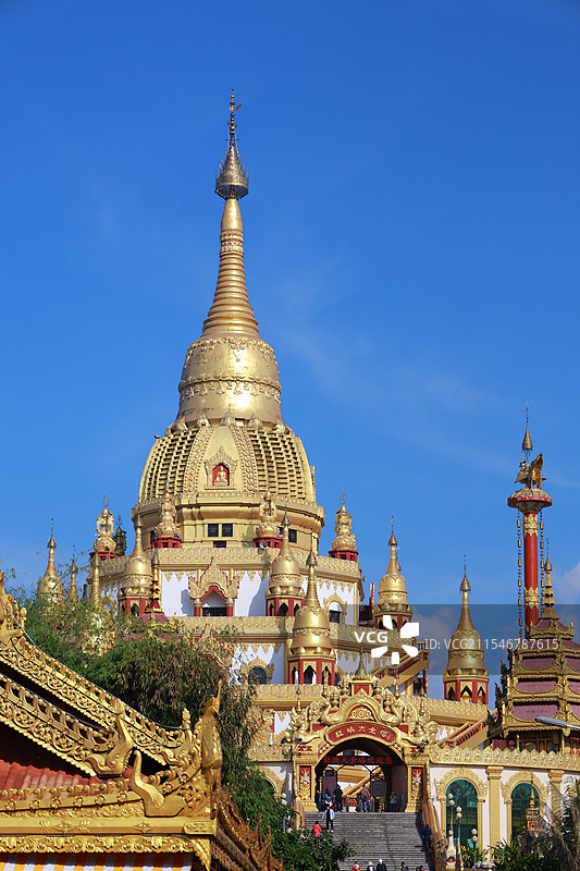 云南芒市勐焕金塔图片素材