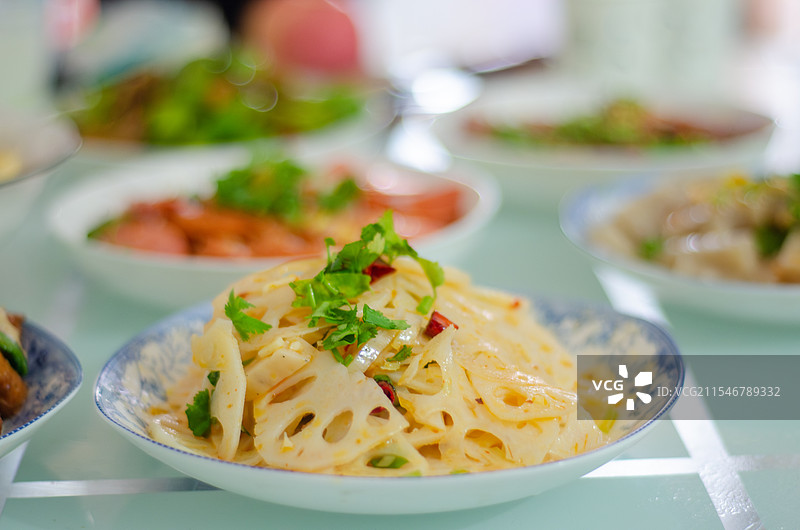 家常凉拌藕片家常凉拌藕片图片素材